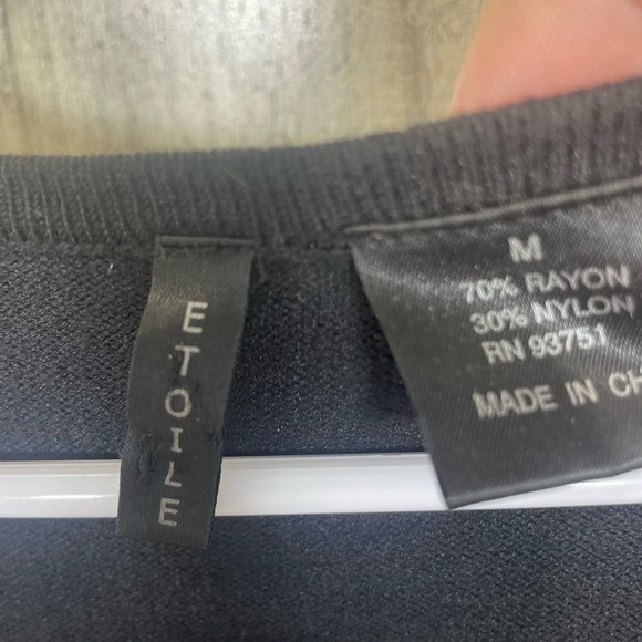 ETOILE Sweater Size  Medium Black V-Neck Pullover Embroidered Easter Egg Festive - Picture 2 of 5